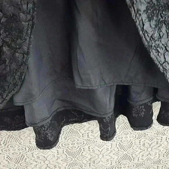 Enless Rose Textured Crinkle Short Balloon sleeve Black Tunic Dress L - Picture 8 of 11